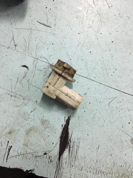 Патрон лампочки Toyota Corolla Verso  2007 универсал 2.2 Дизель Бережаны