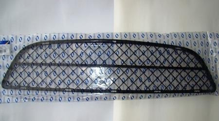 Решетка переднего бампера 6225695F0A   Nissan Almera, Nissan Almera Classic