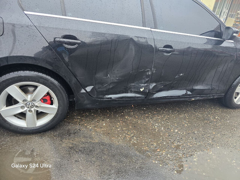 Двери правые (передняя и задняя) Volkswagen Jetta 6  2011 2.0 Дизель Одесса