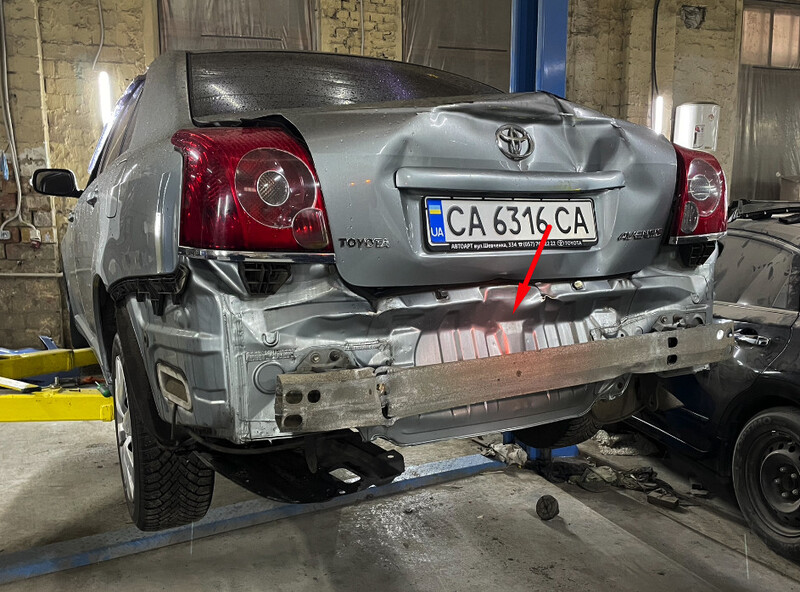 Задняя панель кузова Toyota Avensis  2008 1.8 Бензин Киев