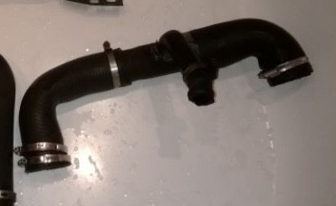 Патрубок радіатора Volkswagen LT  1989 2.4 Бензин 