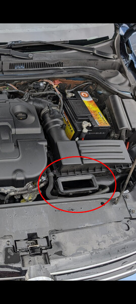 Повітряний забірник корпусу повітряного філтру Volkswagen Jetta 2.0 TDI CVCA 2015 