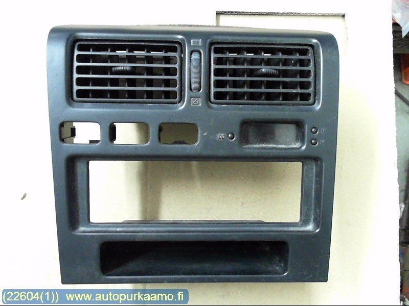 Панель магнитолы, аварийки Toyota Carina E  1994 1.6 Бензин Измаил