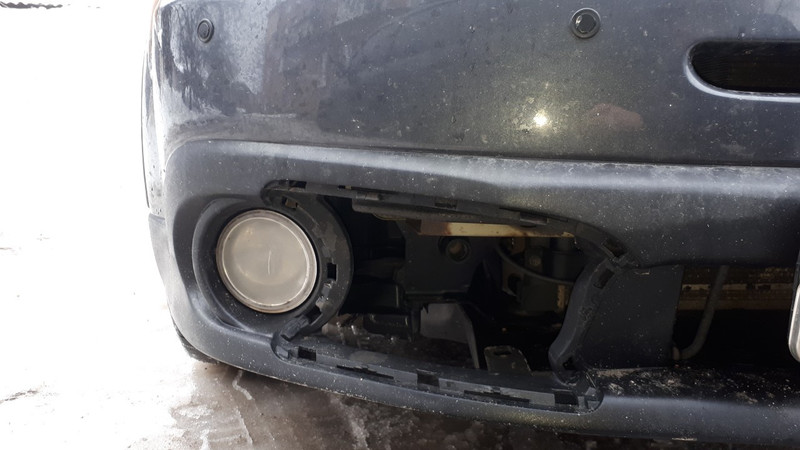 Заглушка бампера переднего правая Subaru Tribeca  2007 3.6 Бензин Кропивницкий