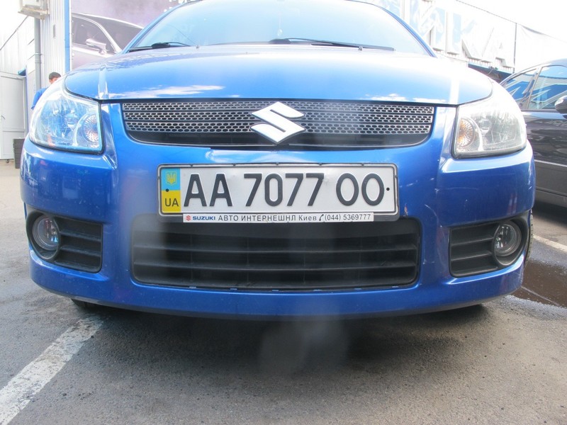 Решітка бампера нижня Suzuki SX4  2008 універсал 1.6 Бензин 