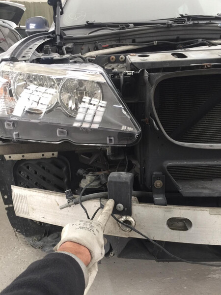 Опора бампера левая BMW X3 F25  2011 3.0 Бензин Киев