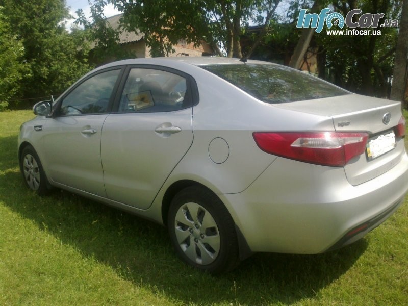 Задняя часть Kia Rio 3 2012 г.  1.4 л бензин Харьков