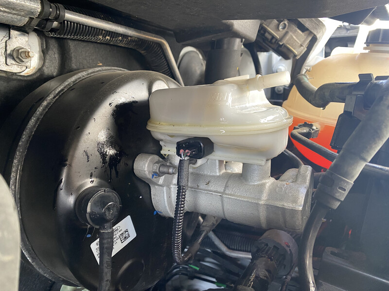 Бачек вакумного насоса Ford Transit Custom  2020 универсал 2.0 Дизель Ирпень