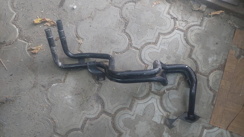 Патрубок печки Volkswagen Touran  2009 универсал 1.9 Дизель 