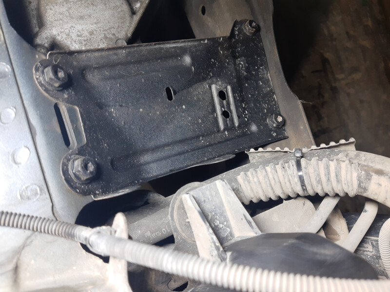 Щиток защита подрамника Renault Grand Scenic  2009 універсал 1.6 Бензин 