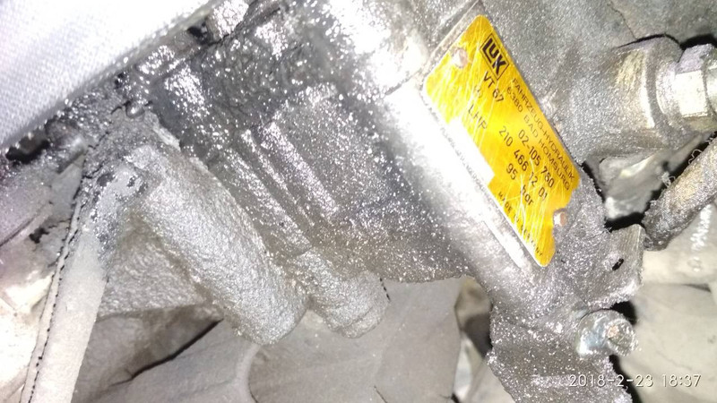 Насос ГУР 2104661201   Mercedes E-Class