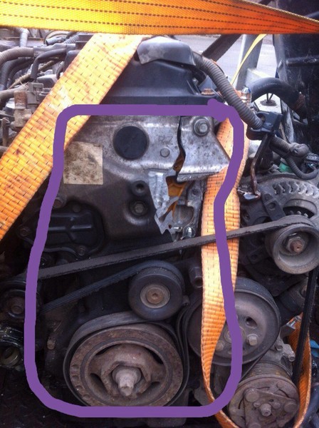 Крышка двигателя Honda CR-V 3  2007 2.0 Бензин Киев