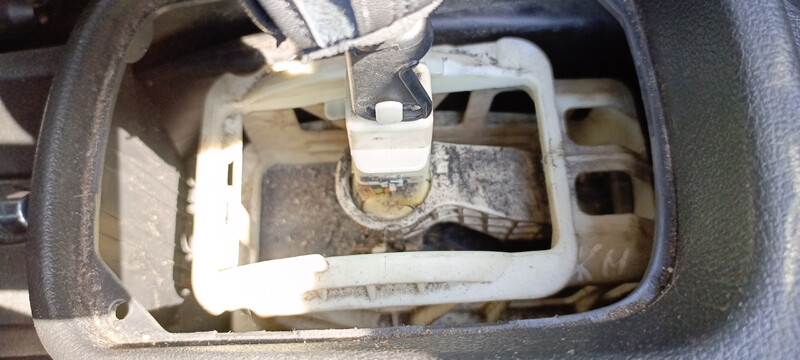 Куліса у зборі Opel Zafira A універсал 2004 р.  2.2 л дизель Харків