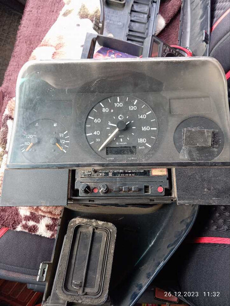 Панель приборов Mercedes-Benz Sprinter  1999 универсал 2.9 Дизель 