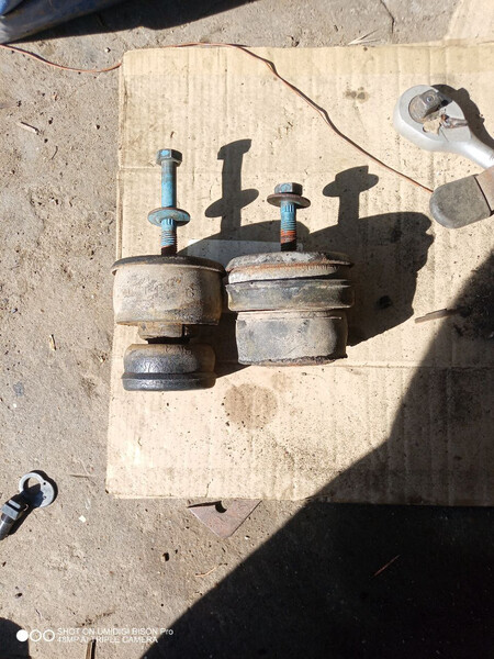 Подушки кузова Ford Explorer 1996 г.  4.0 л бензин Одесса