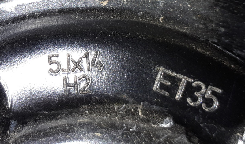 Литые диски Volkswagen up  2017 хэтчбек 1.0 Бензин Жмеринка