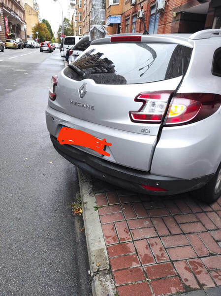 Крышка багажника Renault Megane 3  2012 универсал 1.5 Дизель Киев