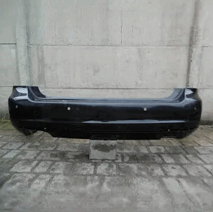 Бампер задний Volkswagen Golf 6 универсал 2010 г.  2.0 л дизель Острог