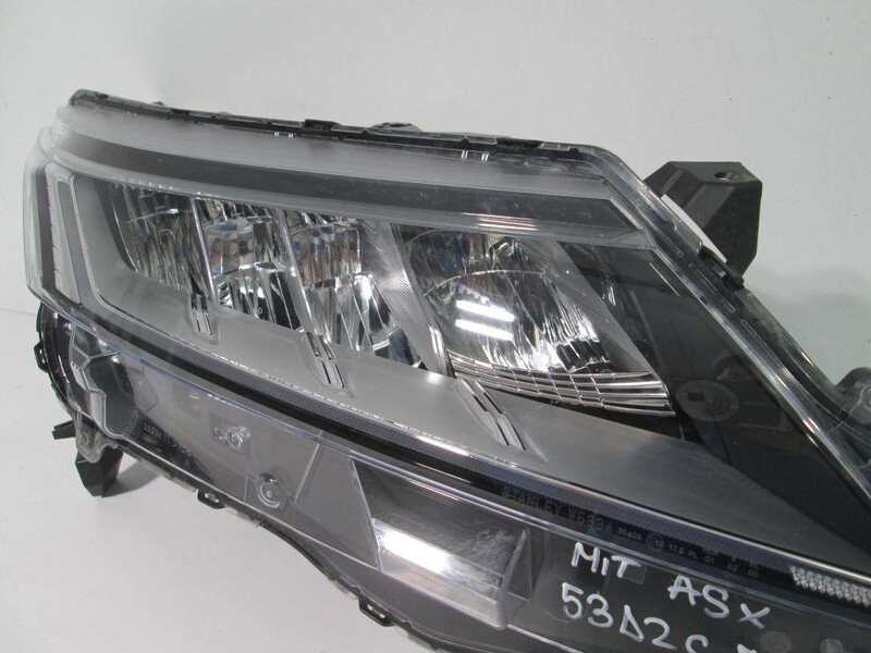 Фара передняя левая Mitsubishi ASX  2020 2.0 Бензин Киев