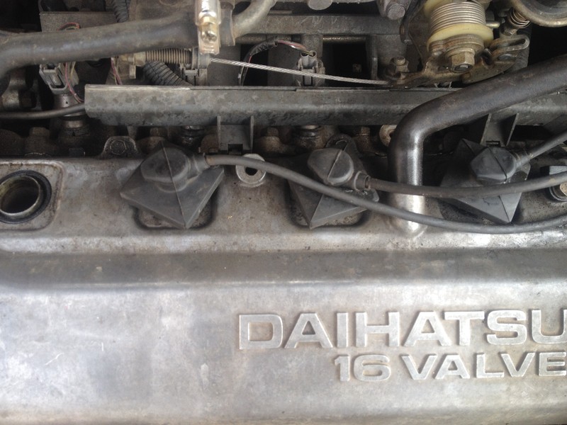 Центро провода Daihatsu Charade  1996 1.5 Бензин Городище