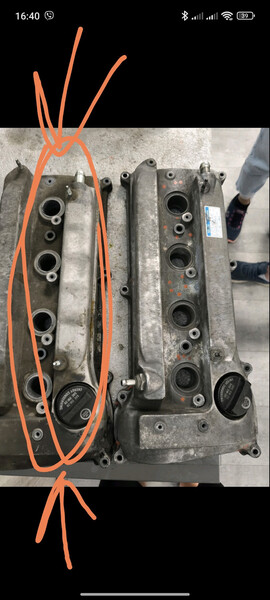 Клапанная крышка Toyota Camry 40  2008 2.4 Бензин Киев