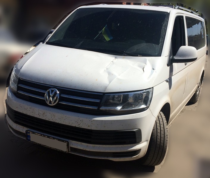 Капот Volkswagen Caravelle  2015 2.2 Дизель 