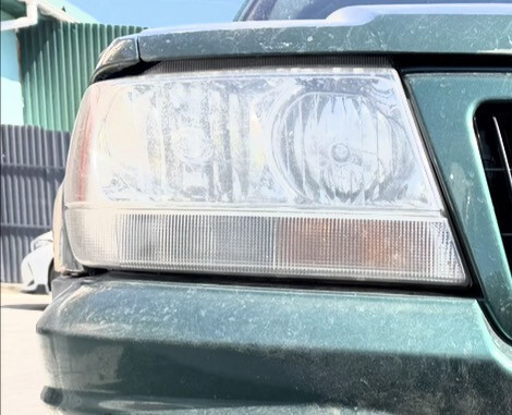 Основная фара левая - вставка Jeep Grand Cherokee  2000 3.2 Дизель Ровно