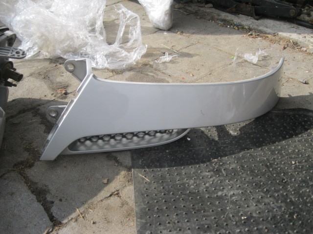 Реснічка фари права і ліва Chevrolet Tacuma  2006 2.0 Бензин 