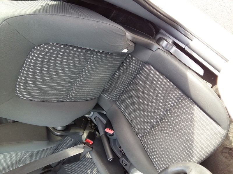 Переднее сидение Mitsubishi Colt  2008 хэтчбек 1.5 Бензин Запорожье