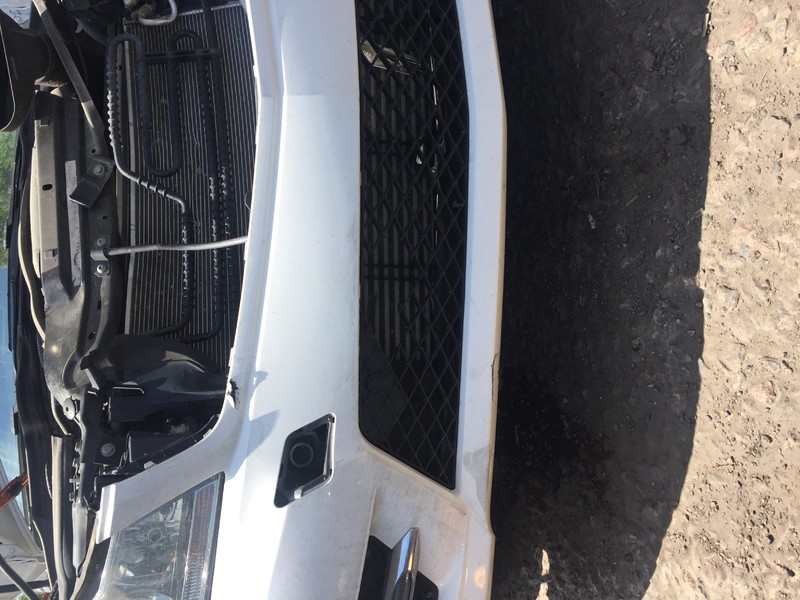 A2048850853 решетка переднего бампера Mercedes-Benz C-Class  2013 1.8 Бензин Одеса