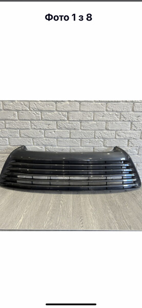 Решетка бампера Toyota Camry 55  2016 2.5 Бензин Монастырище