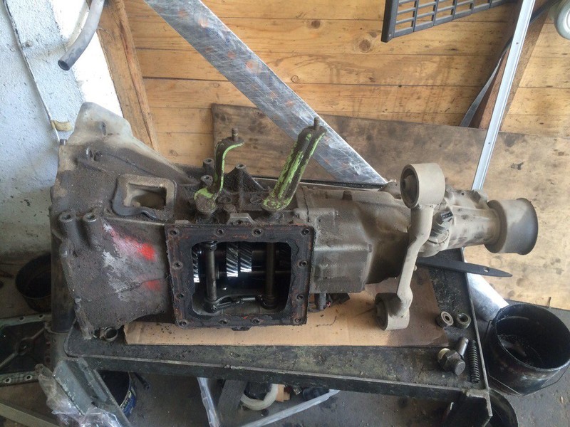Коробка передач механика Mitsubishi L 400  2000 3.0 Бензин Одесса