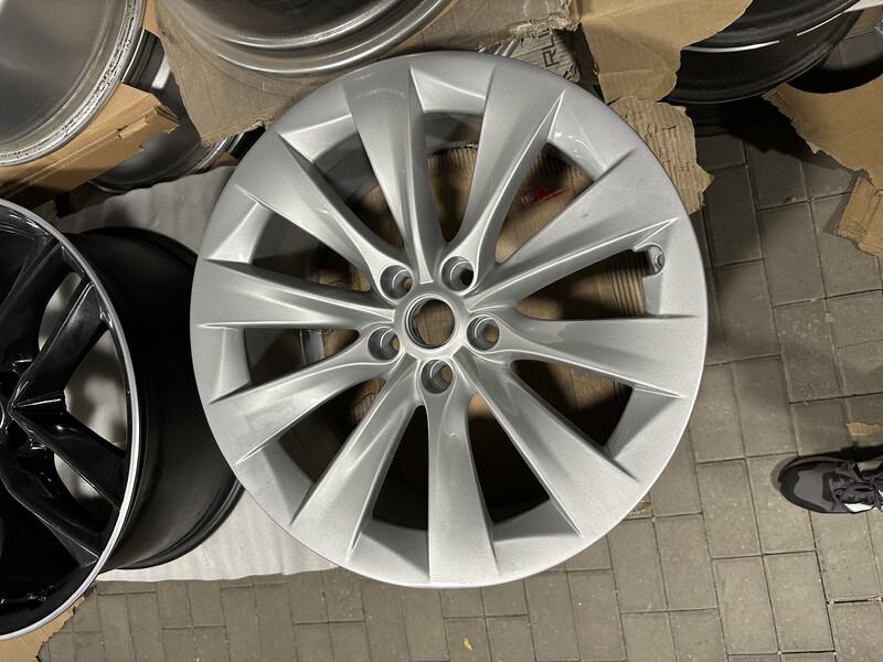 Диск литой Tesla Model X  2020 Днепр