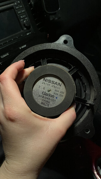 Динамік автомагнітоли Nissan Juke  2013 