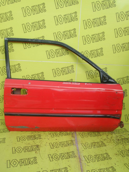 Стекло правой двери Toyota Corolla  1988 хэтчбек 1.6 Бензин Хмельницкий