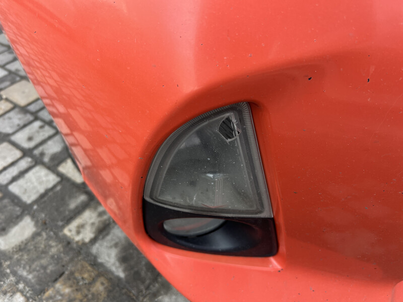 Туманка правая Toyota Prius 30  2013 хэтчбек 1.5 Гибрид Одесса