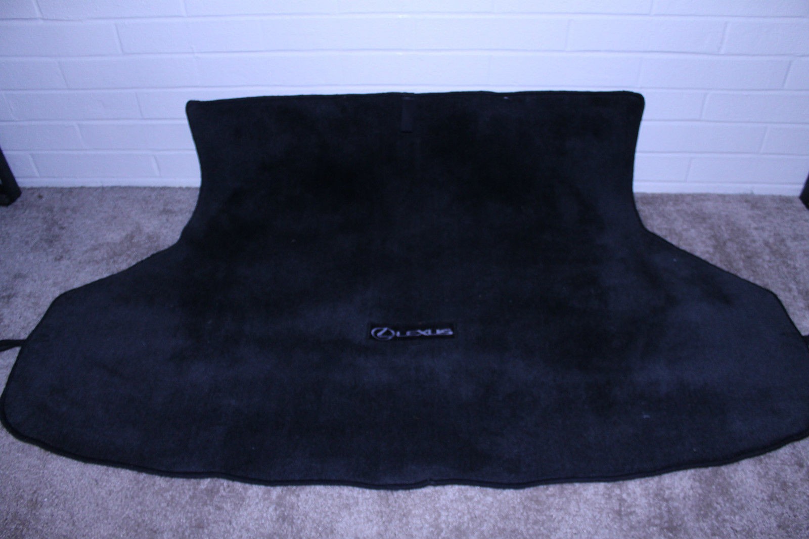 Ковер в багажник (оригинальный черный) Lexus RX 330 2005 3.3 Бензин Запорожье