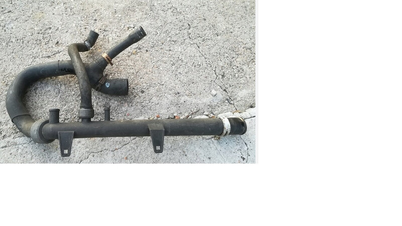 Патрубок радиатора Opel Omega B 2000 г.  2.0 л бензин