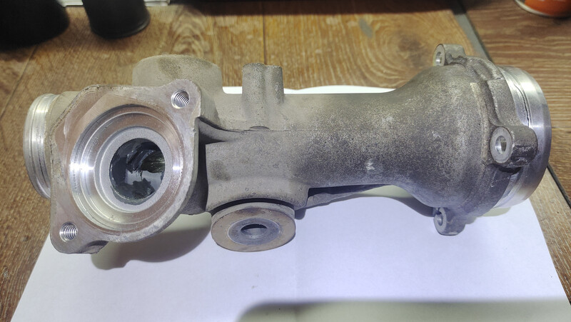 Ліва частина корпусу кермової рейки Lexus GS  2008 3.5 Бензин 