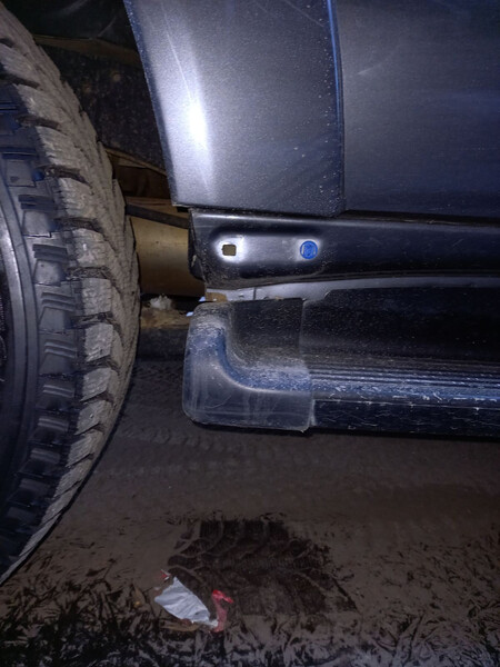 Декоративна накладка Toyota Fortuner sr5 2006 