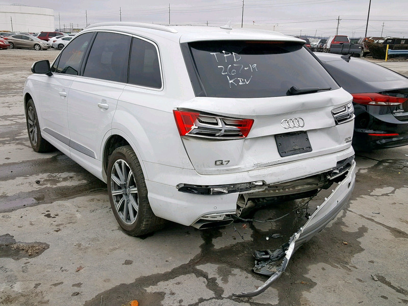 Задняя ляда Audi Q7  2016 3.0 Бензин Киев