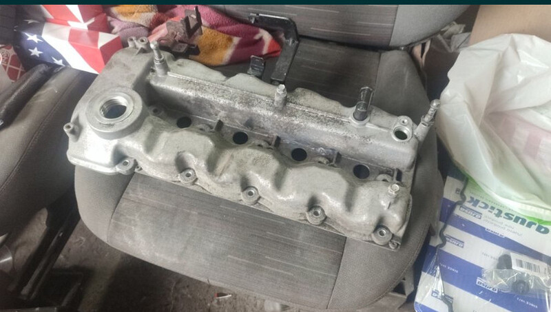 Клапанная крышка Kia Cee`d 2007 г.  1.6 л дизель Днепр