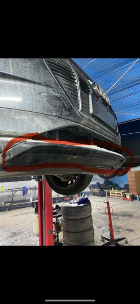 Нижня частина переднього бампера (губа) Audi e-tron Sportback  2021 95.0 Электро Хмельницкий