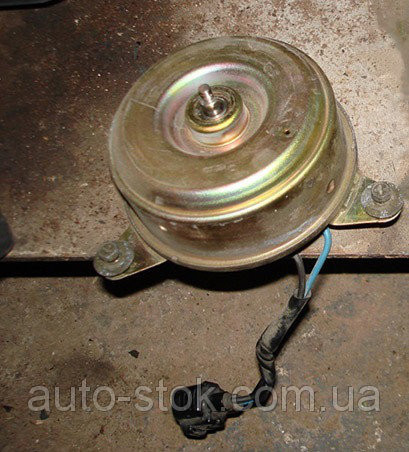 Мотор вентилятора кондиционера Mitsubishi Outlander  2006 2.4 Бензин Николаев