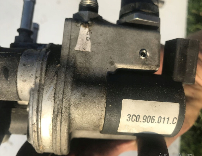 Регулятор тиску 3C0906011C   Volkswagen Caddy, Volkswagen Passat, Volkswagen Touran