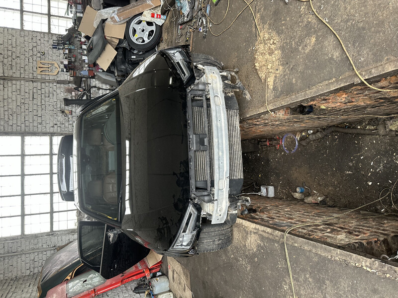 Зеркало левое Audi A4 B9  2018 2.0 Бензин 