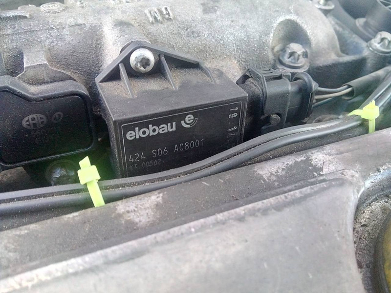 Дроссельная заслонка 424 S06 A08001   Opel Vectra