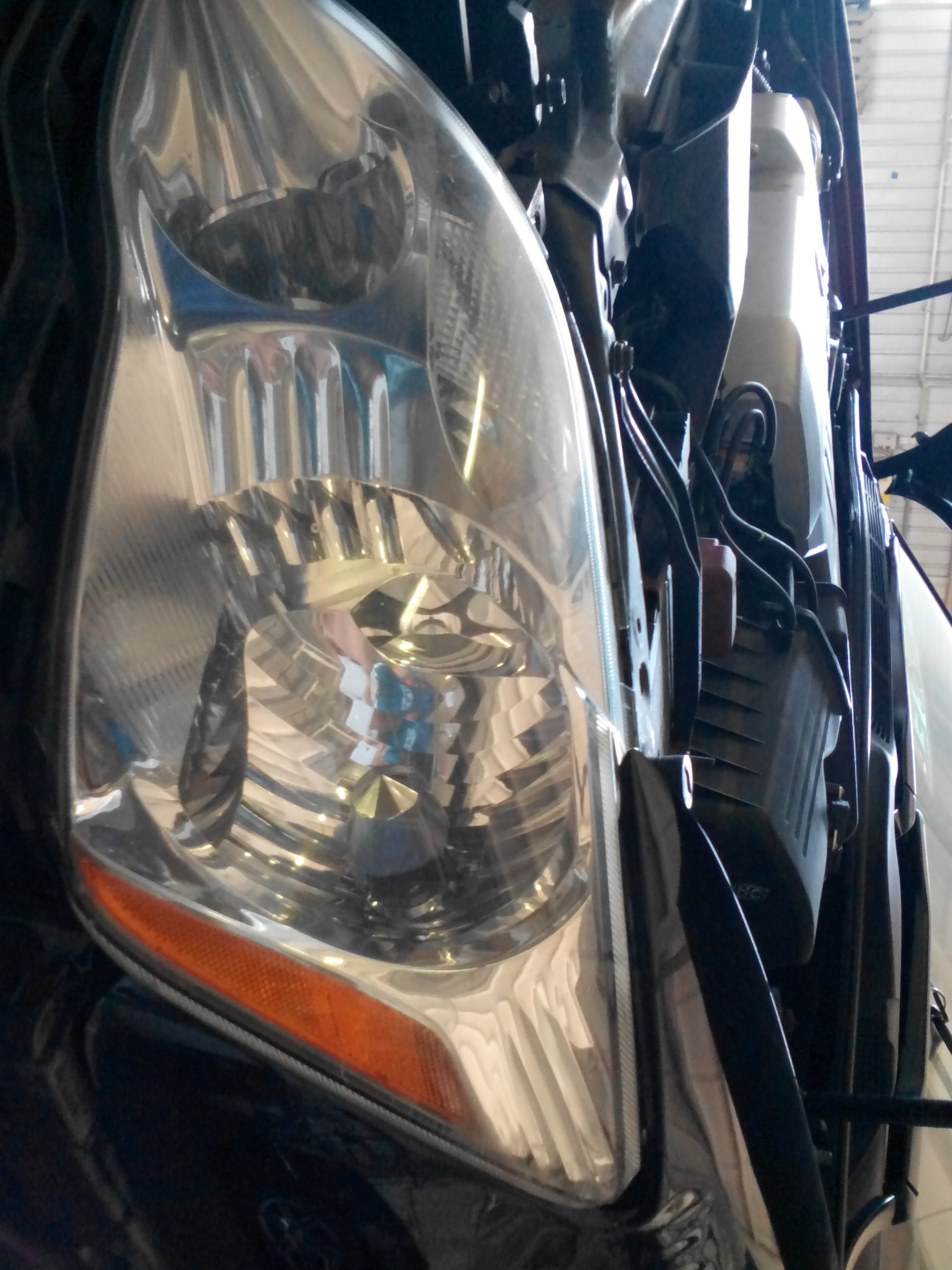 Галогенная фара левая 81150-AC050   Toyota Avalon