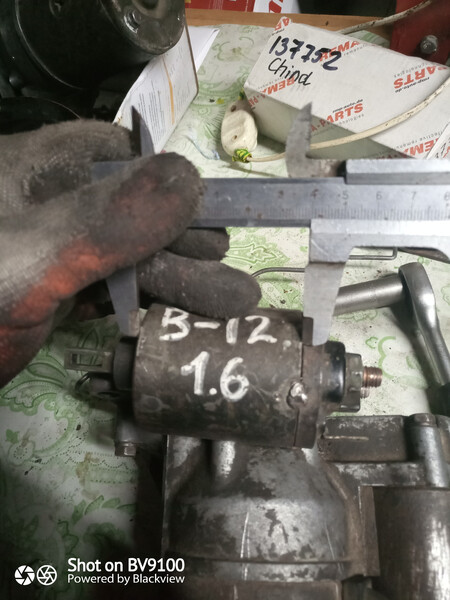 Втягуюче реле стартера Nissan Sunny B12  1988 універсал 1.6 Бензин 