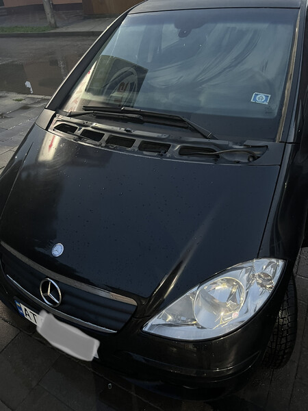 Жабо (решетка на капот верхняя) Mercedes-Benz A-Class W169  2007 универсал 2.0 Дизель Коломыя